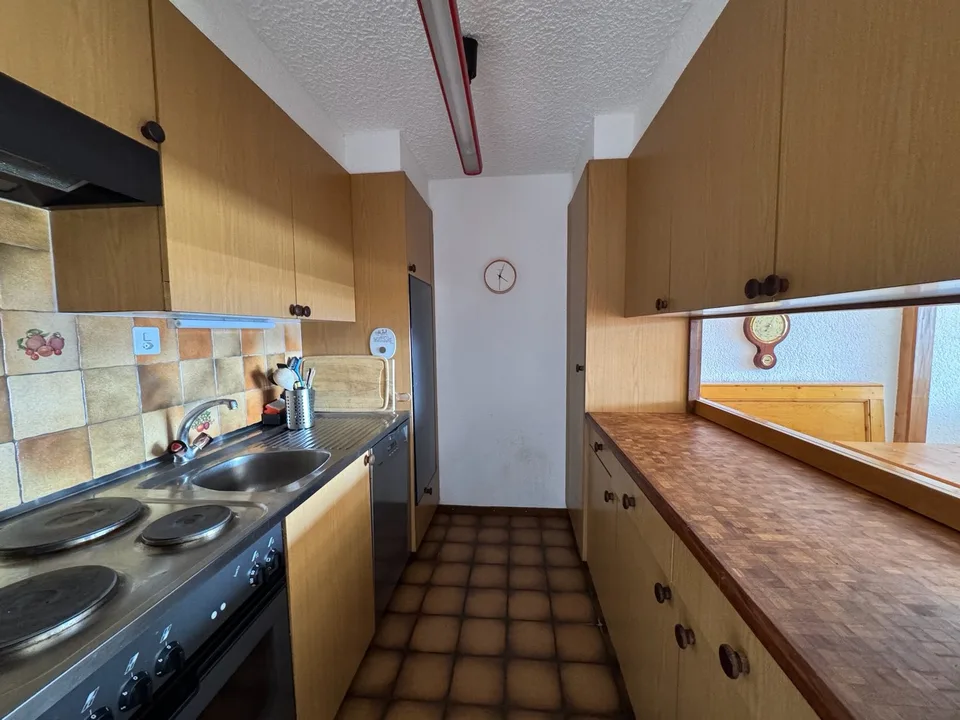 Un appartamento di 3 camere luminoso, con vista panoramica sulla valle