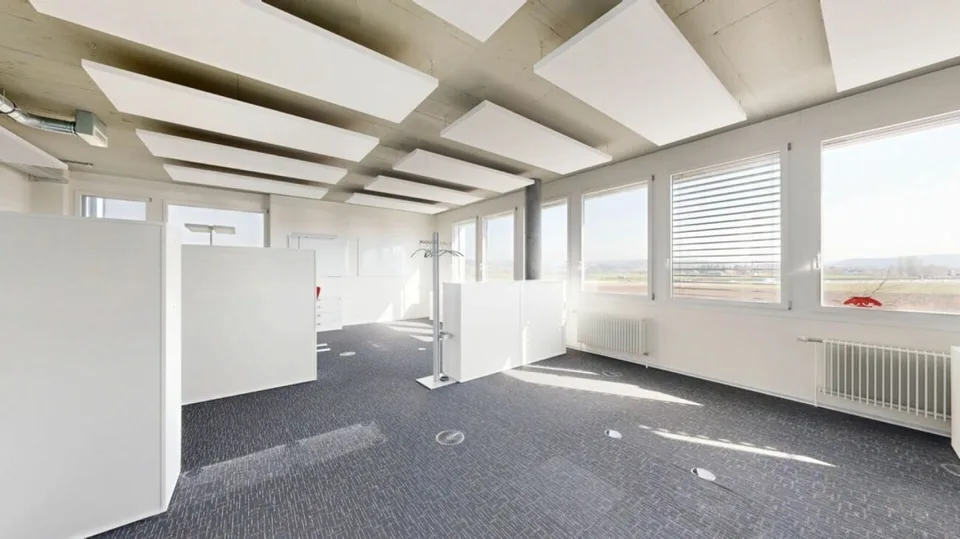 904 m2 di spazio commerciale/uffici – foto 6 di 13
