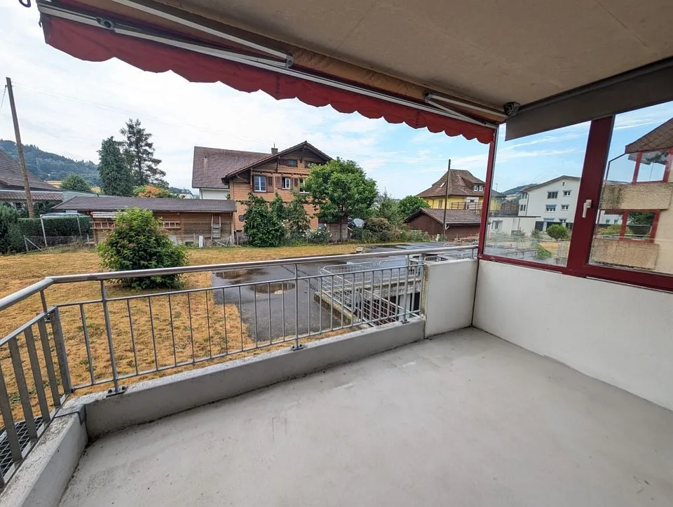 Appartement 3,5 pièces, rez-de-chaussée droit