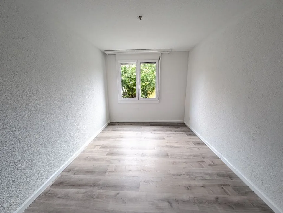 Appartement 3,5 pièces, rez-de-chaussée droit