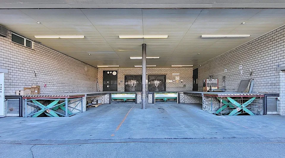 "Spannende Gewerbefläche im Souterrain mit ausreichend Tageslicht!"