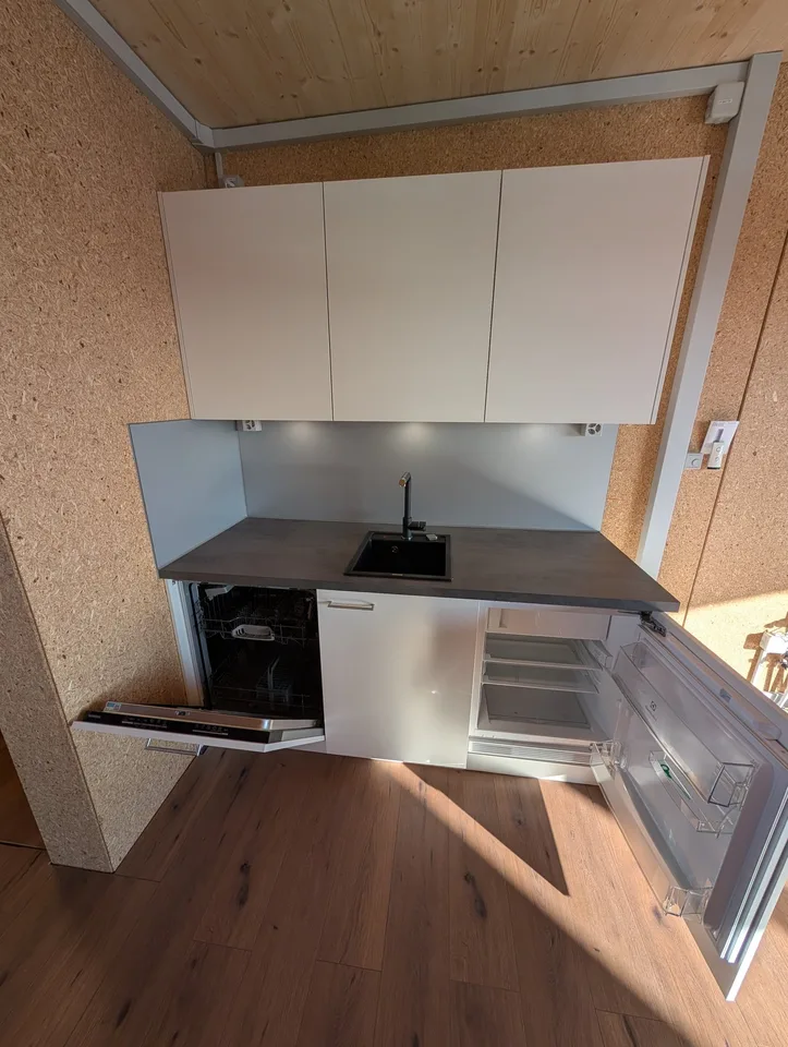 Spazi commerciali moderni e percorribili a Hegnau/Volketswil – Nuovo edificio 2026 – foto 7 di 14