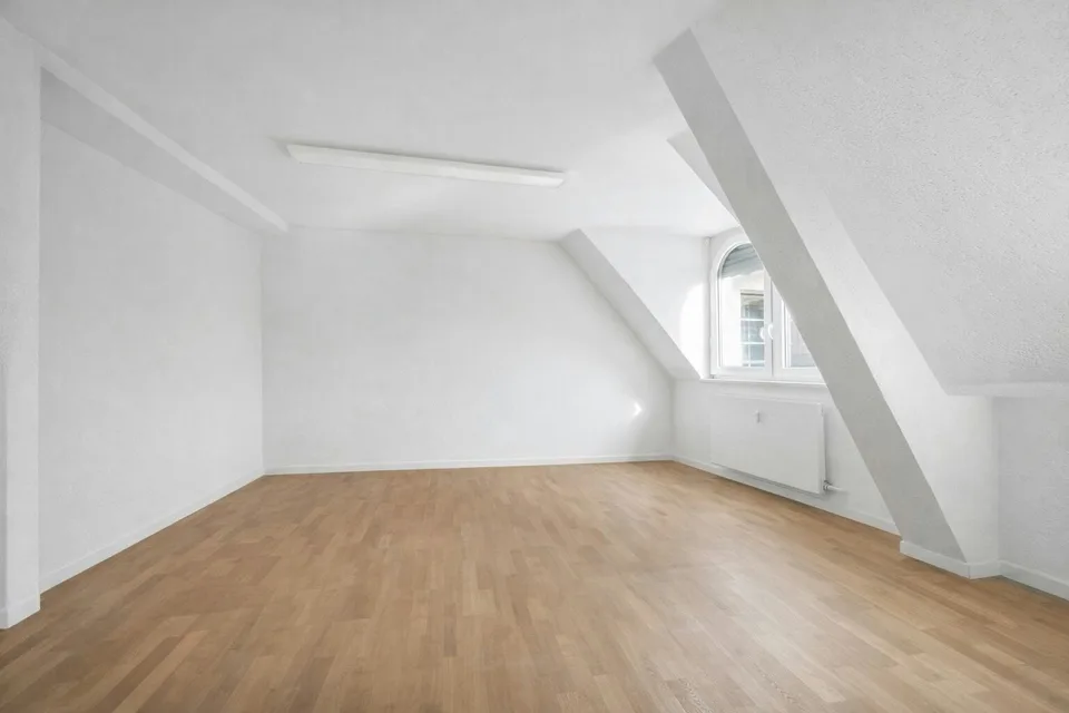 Moderne Bürofläche mit Terrasse
