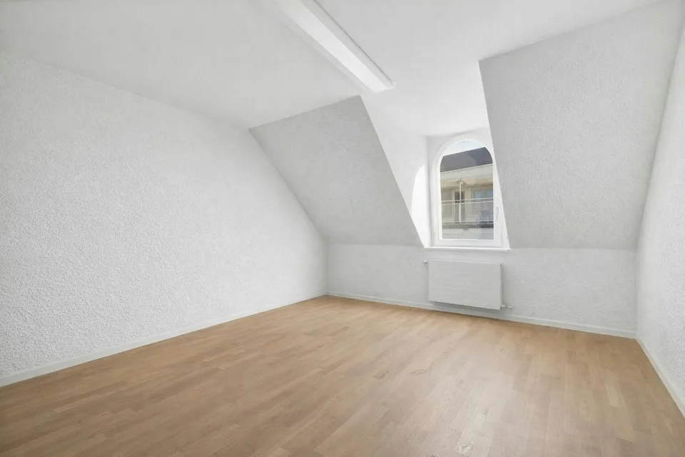 Moderne Bürofläche mit Terrasse
