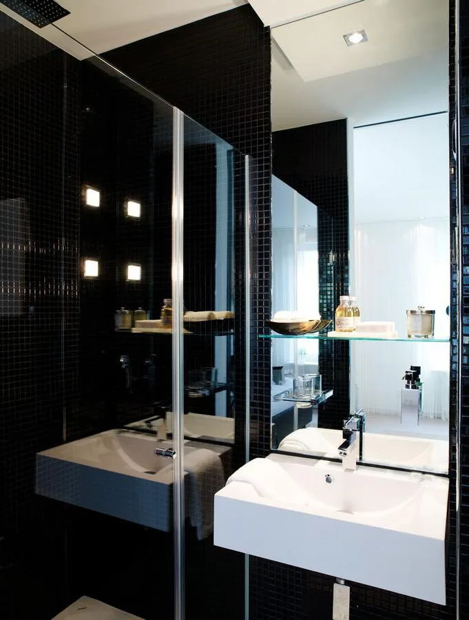 One Bedroom Junior, Kitchenette - Serviced Apartment with Weekly Housekeeping Included