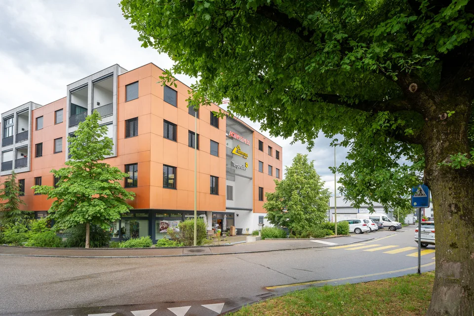 Attraktive Ladenfläche direkt am Bahnhof Frenkendorf