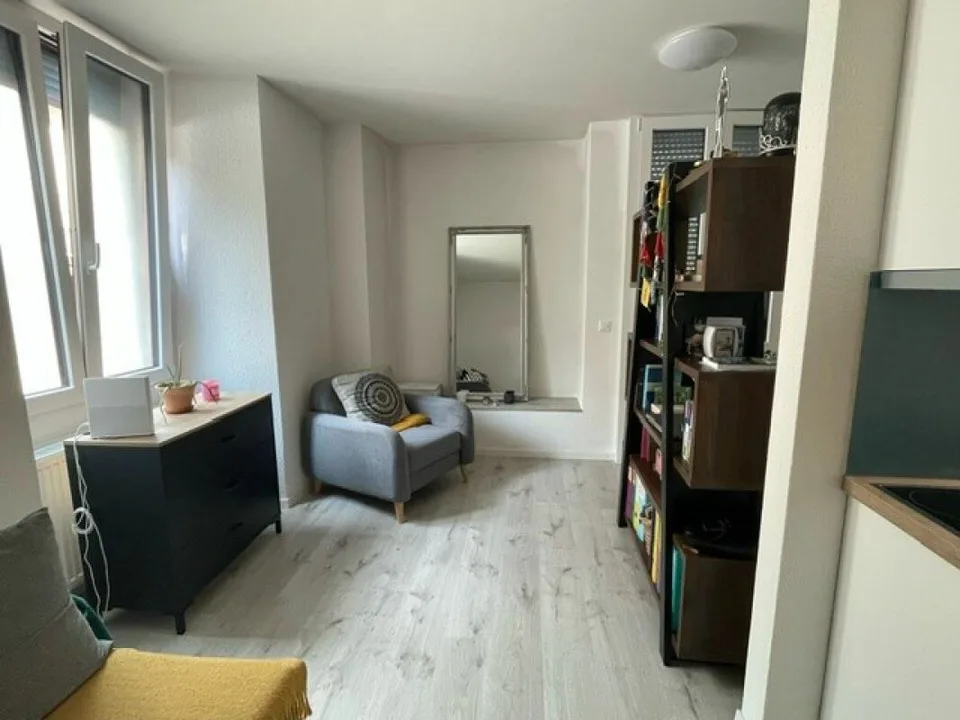 St-Imier, meraviglioso studio al pianterreno