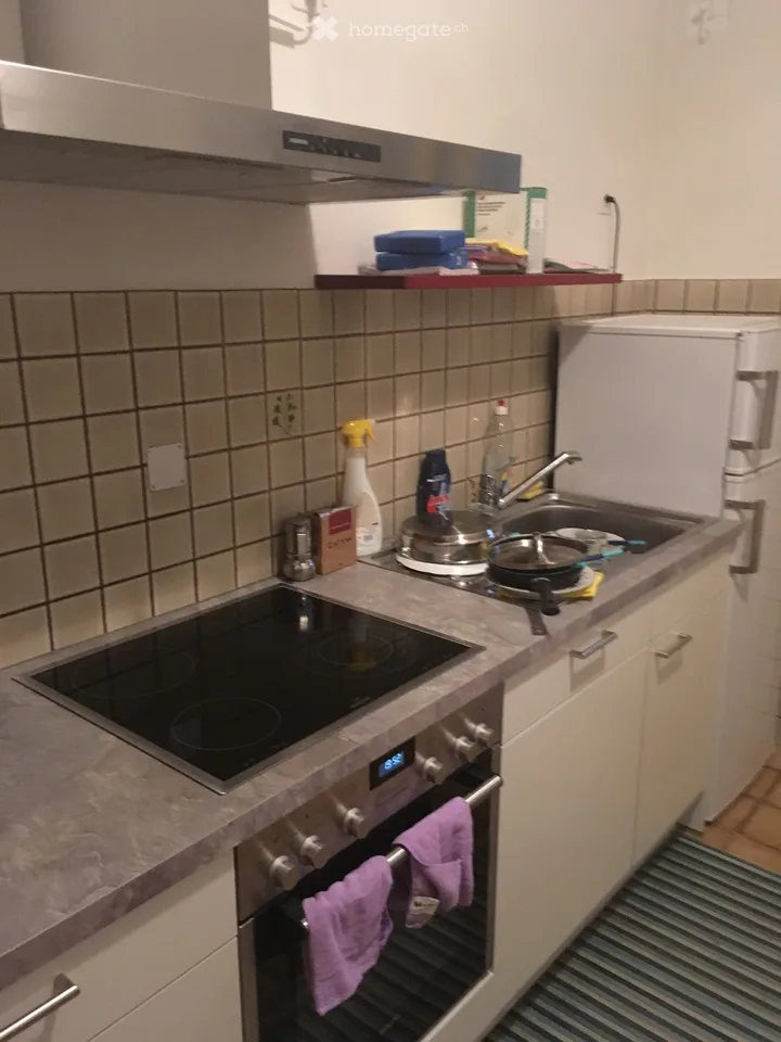 Moderne Zimmer in Bellinzona Stadtzentrum zu vermieten – Foto 3 von 4