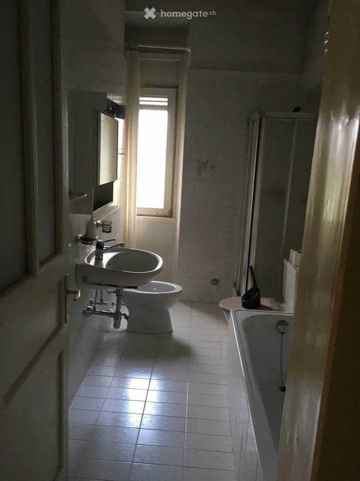 Moderne Zimmer in Bellinzona Stadtzentrum zu vermieten – Foto 4 von 4