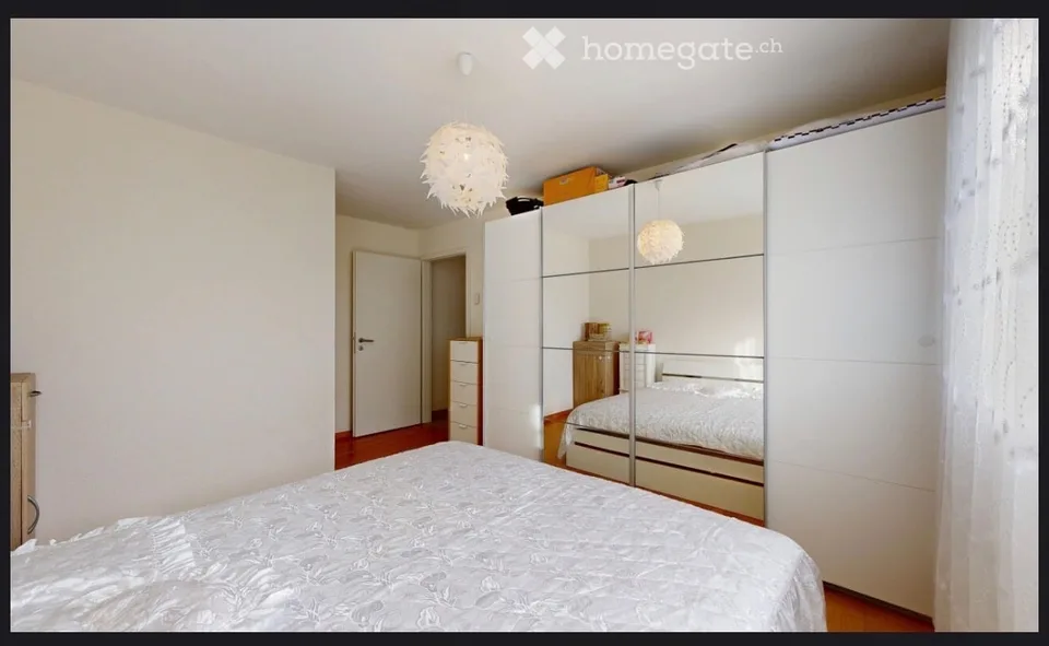 Zu vermieten: Helles 4.5-Zimmer-Apartment in Payerne