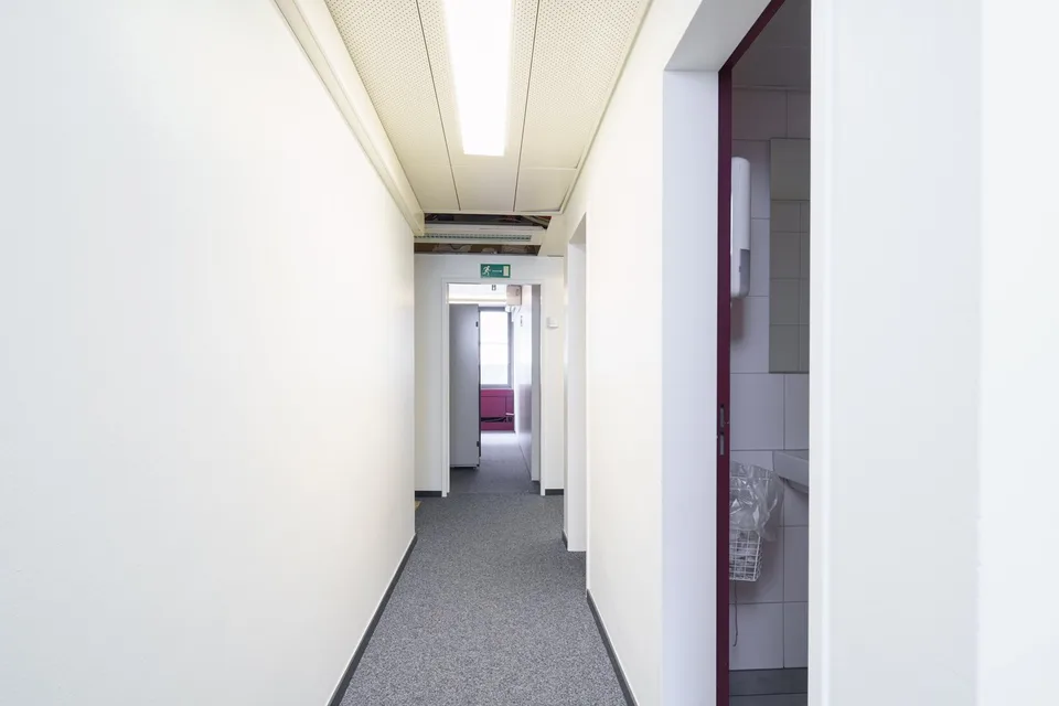 Erfolg beginnt mit der richtigen Adresse – 300 m² für Ihr Business! – Foto 9 von 13