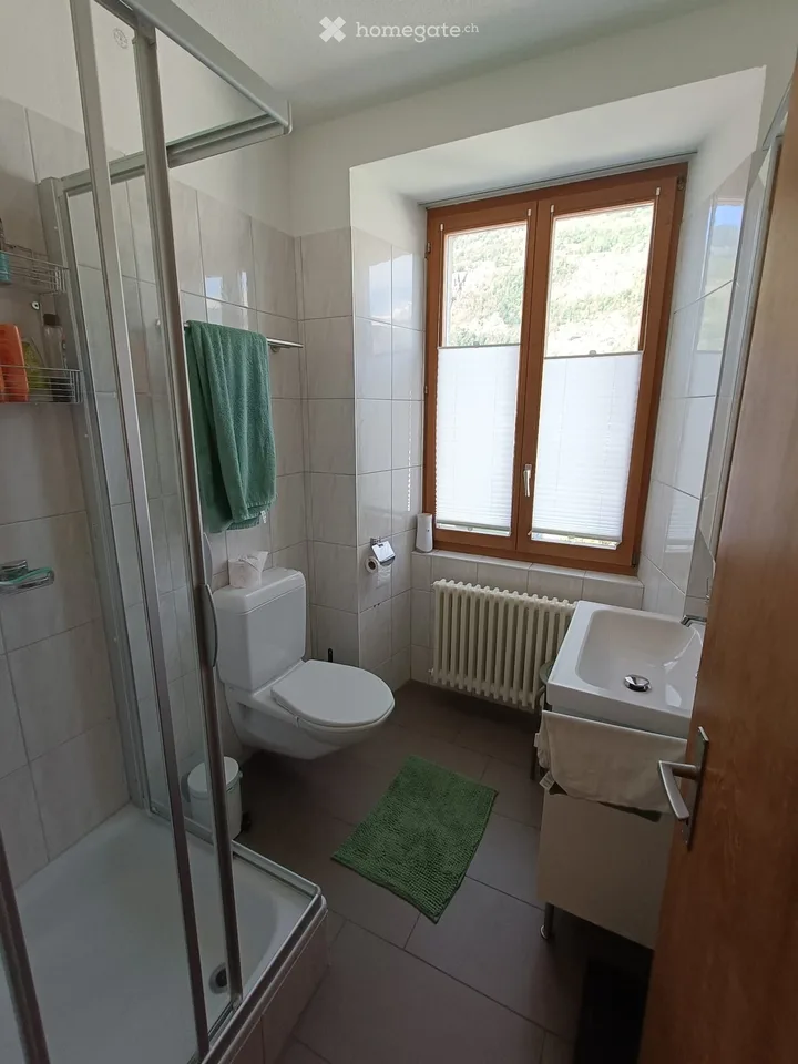 Furnished 2-room apartment for limited time in Glis