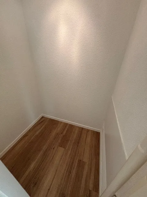 Helle 4.5-Zimmer-Wohnung im Erdgeschoss mit Wintergarten und Terrasse