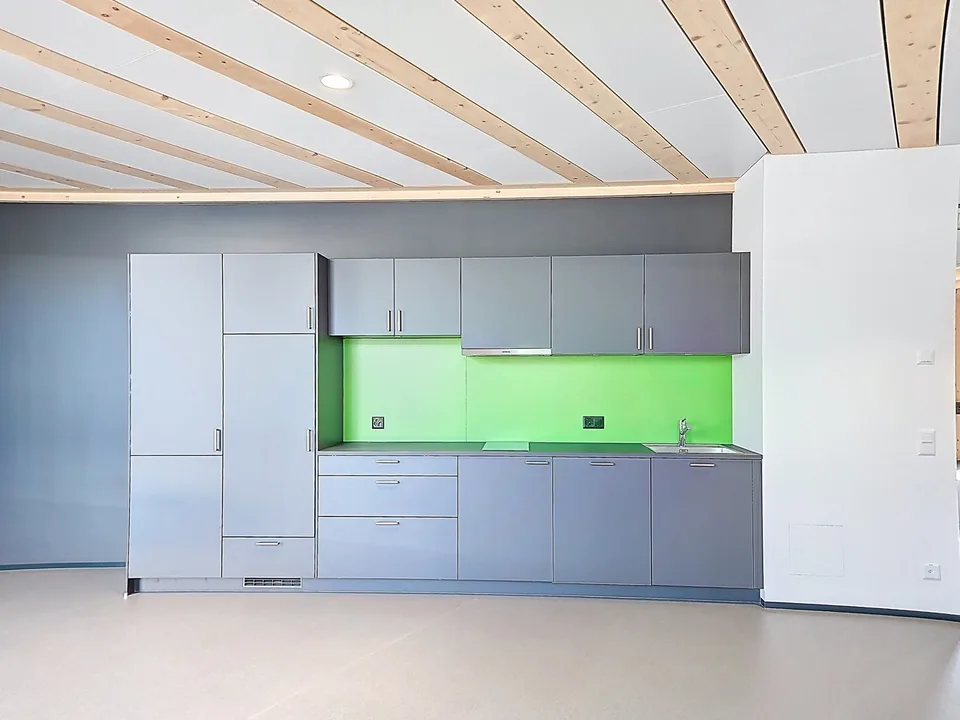 2 LAST COMMERCIAL SPACES