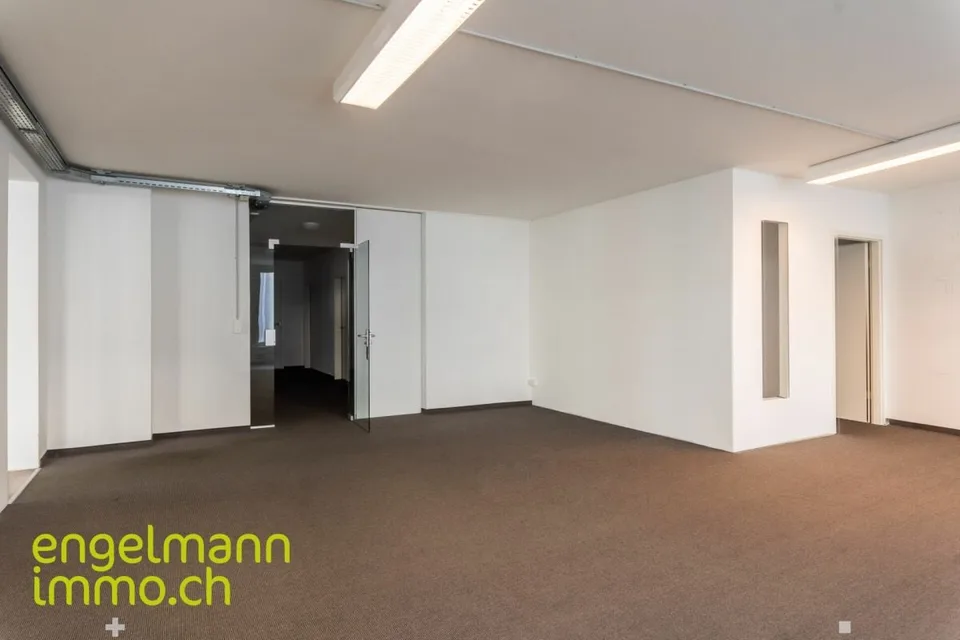 Zentrale Büroflächen von 62 m2 bis zu 282 m2 / Bureaux au centre-ville de 62 m2 à 282 m2 – photo 7 sur 11