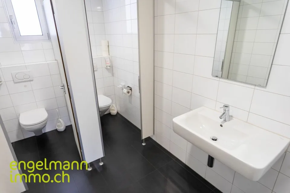 Zentrale Büroflächen von 62 m2 bis zu 282 m2 / Bureaux au centre-ville de 62 m2 à 282 m2 – photo 11 sur 11