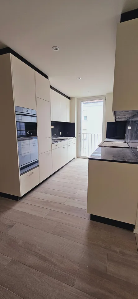 Erstvermietung Waldhofstrasse 4 - Stilvoll wohnen mit urbanem Flair
