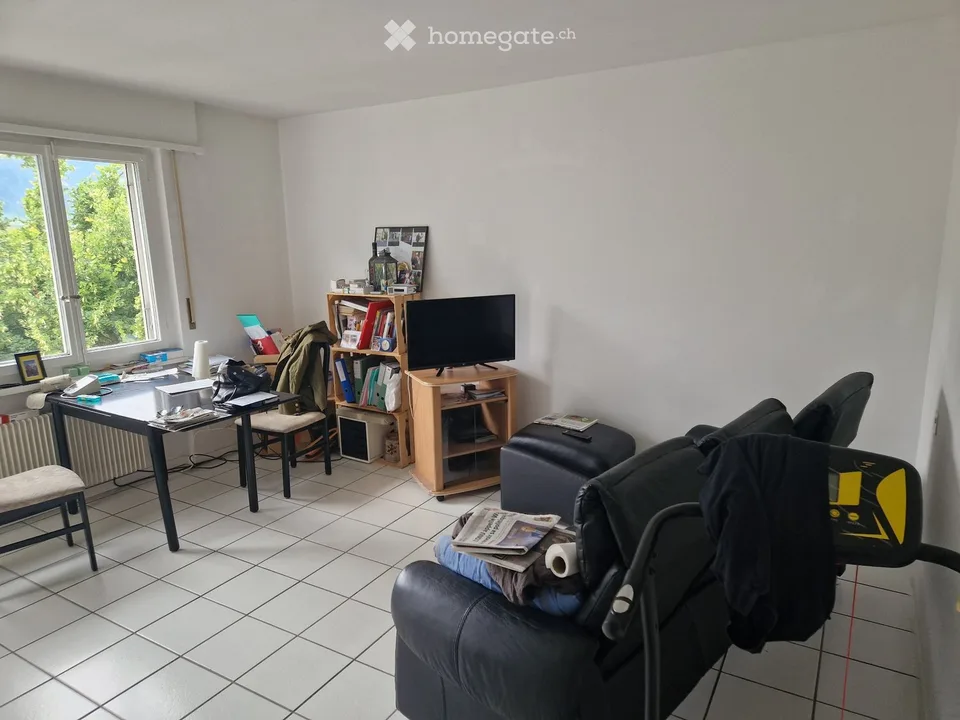Apparemment 2,5 à louer