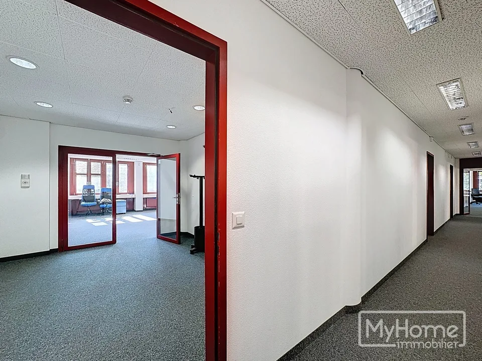 Local commercial lumineux de 395 m² idéalement situé