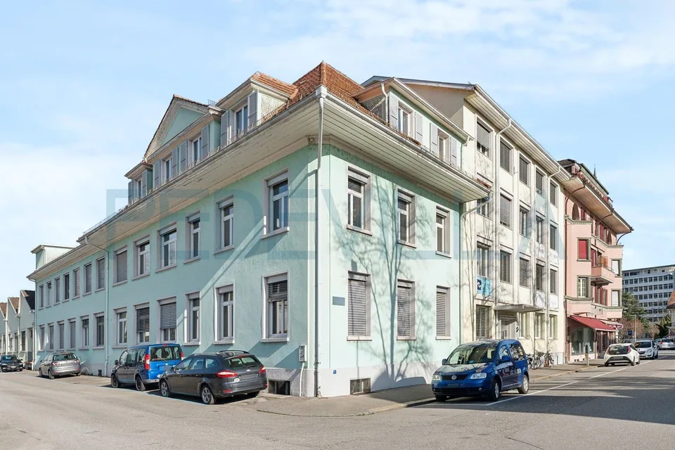 Local commercial de 185 m² au rez-de-chaussée