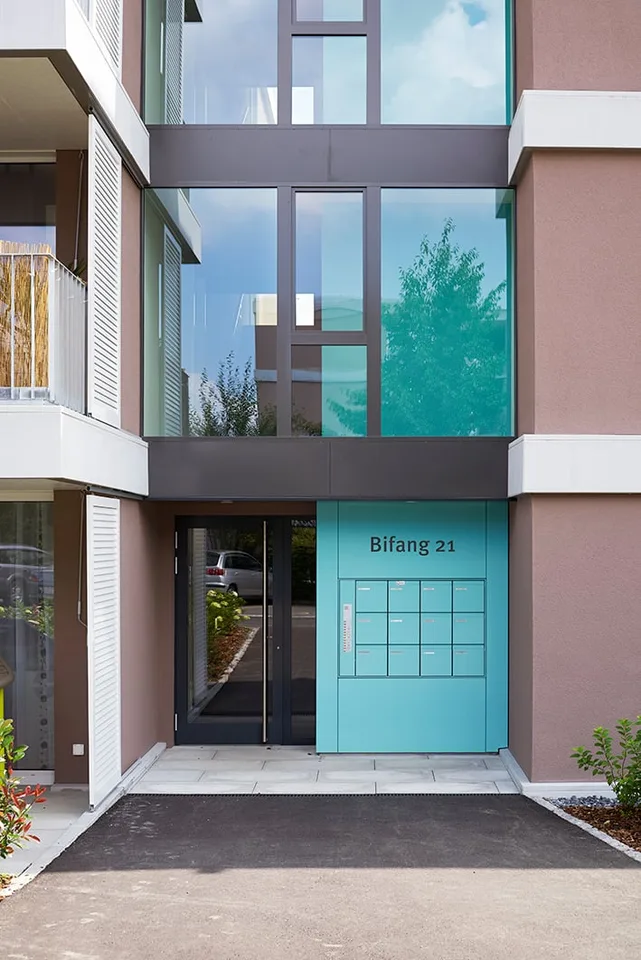 4 1/2-Zi-Gartenwohnung mit grosser gedeckter Terrasse