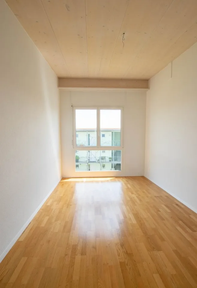 Grosszügige Wohnung mit sonnigem Balkon!