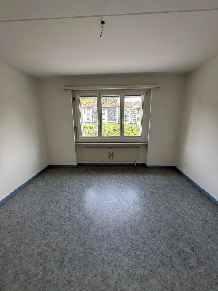 Helle 4-Zimmer-Wohnung nahe Zürichsee (in Schmerikon) befristet bis 30.06.2027 – foto 22 di 31