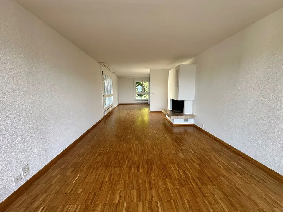 4 1/2-Zimmerwohnung, 1. Stock links