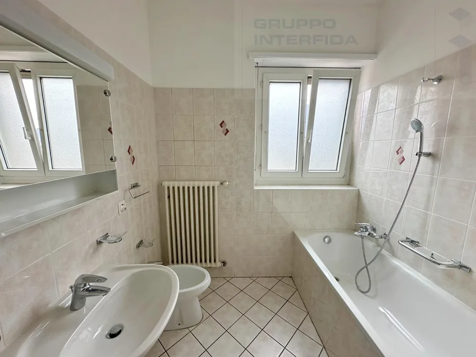 Wohnung 3.5 Zimmer mit Balkon – Foto 6 von 7