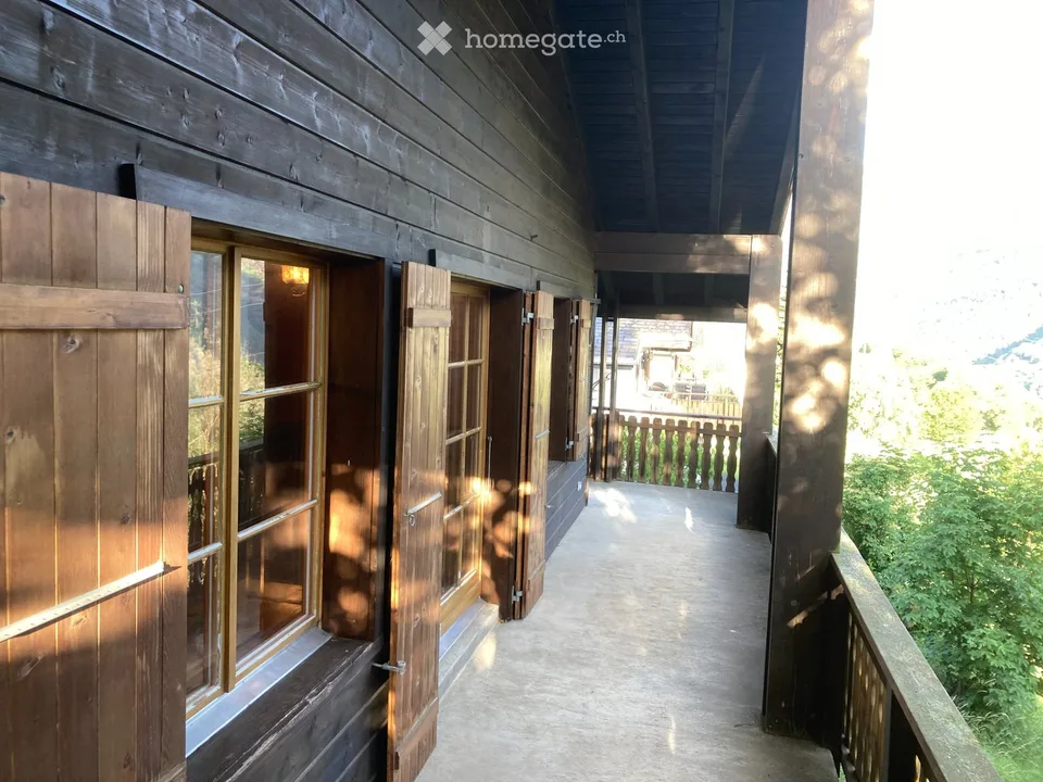 Ruhige Wohnung in 3993 Grengiols /VS im Chalet zu Vermieten