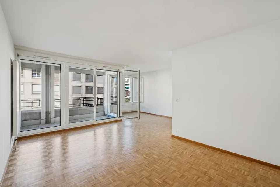 Sublime apartment in a quiet and central neighborhood – photo 2 of 10