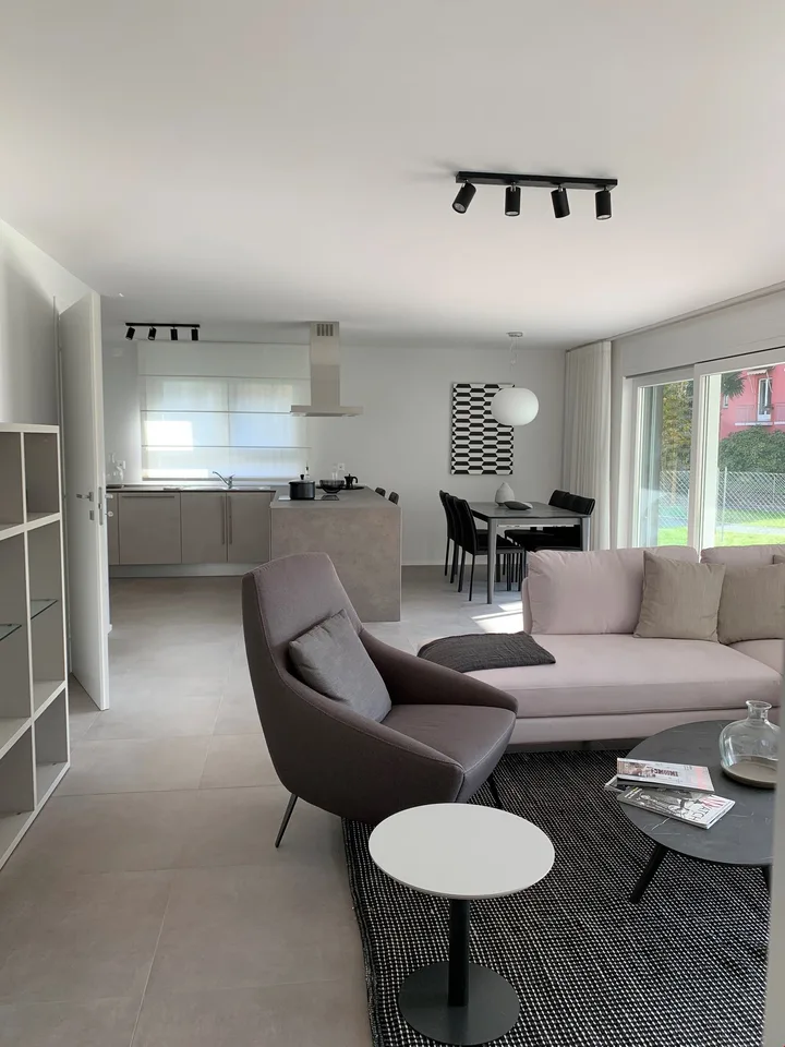 4,5 Lokale MOBILIERT MIT GARTEN - Möglichkeit Rent To Buy – Foto 7 von 9