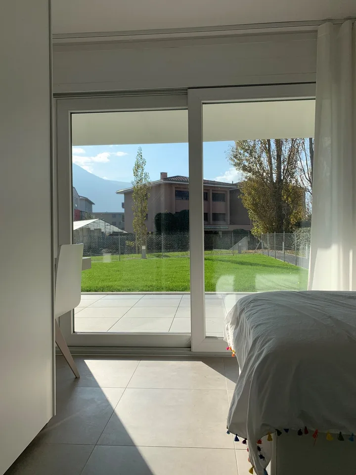 4,5 locaux MEUBLÉ AVEC JARDIN - possibilité Rent To Buy