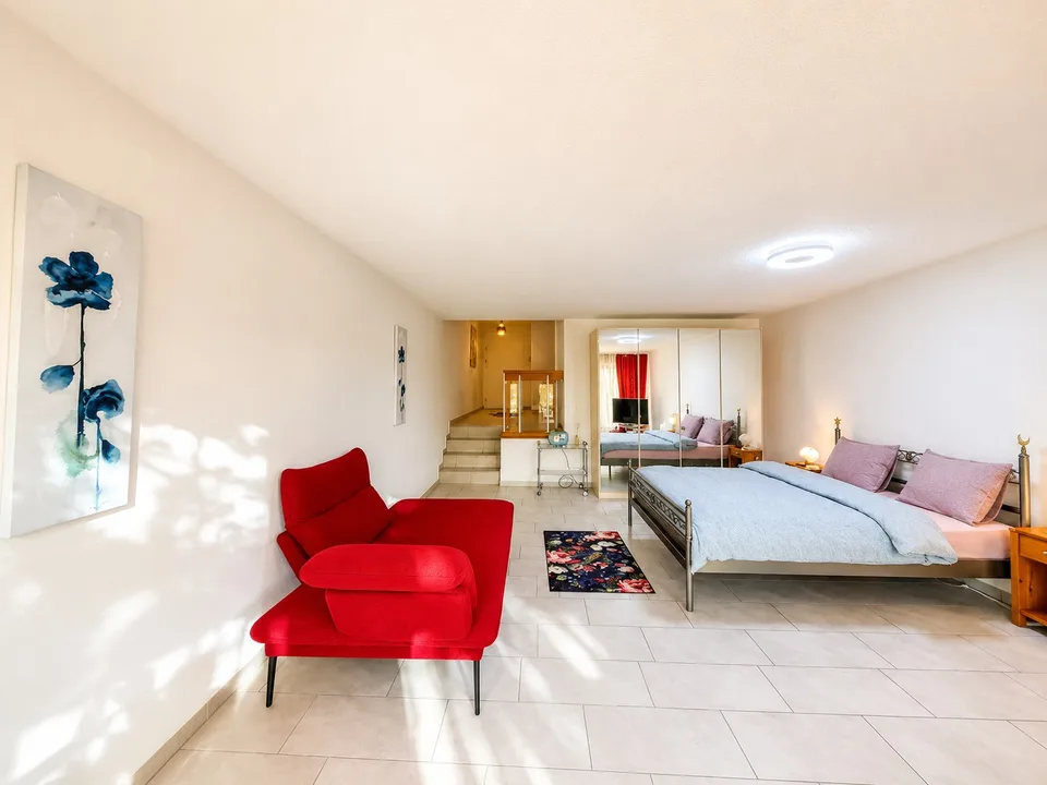 🌿 Helles Modernes Studio mit Balkon & Gartenzugang | Minuten von Zürich HB