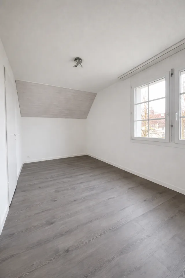 Modern 5.5-room maisonette apartment in a quiet location in Hirzel ZH – photo 8 of 14