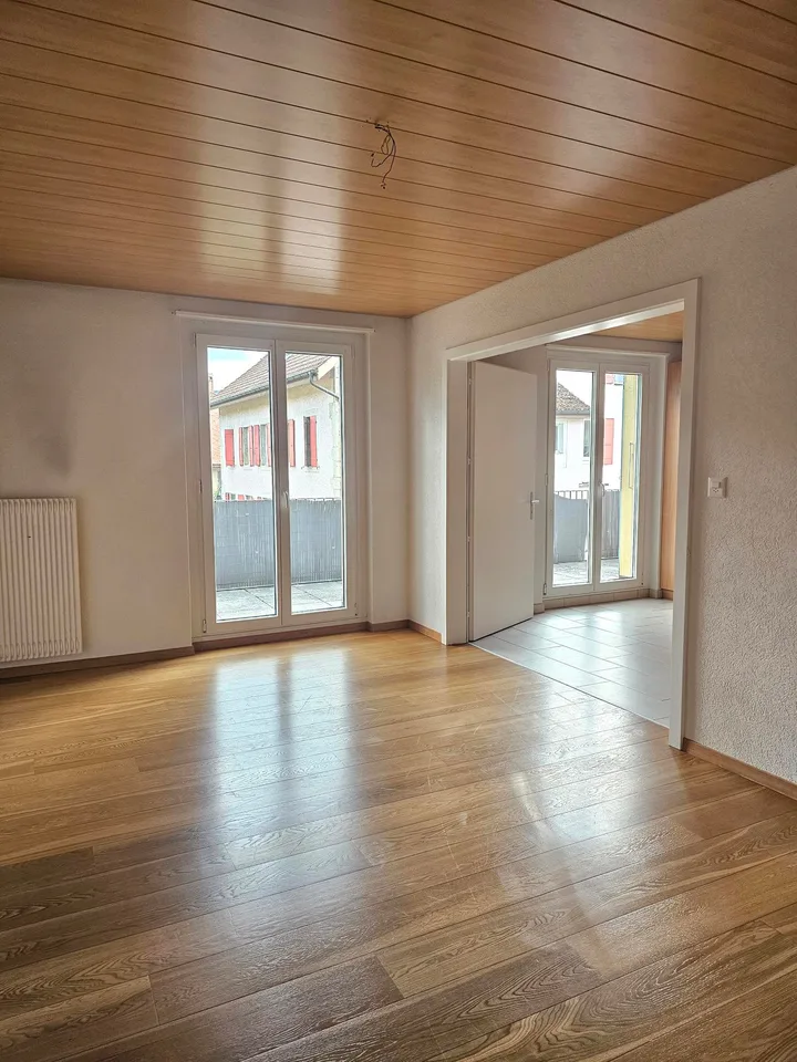 Dans un village où il fait bon vivre - Appartement 3.5 pièces avec balcon/terrasse