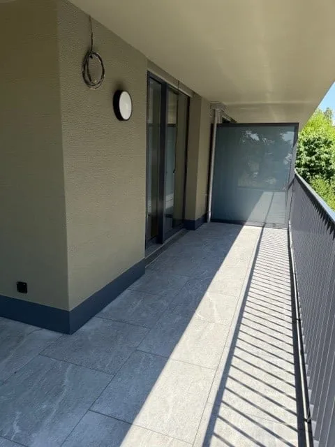 Primo affitto dell'appartamento terrazza moderno 3.5 locali a Bassersdorf - Edificio nuovo 2026