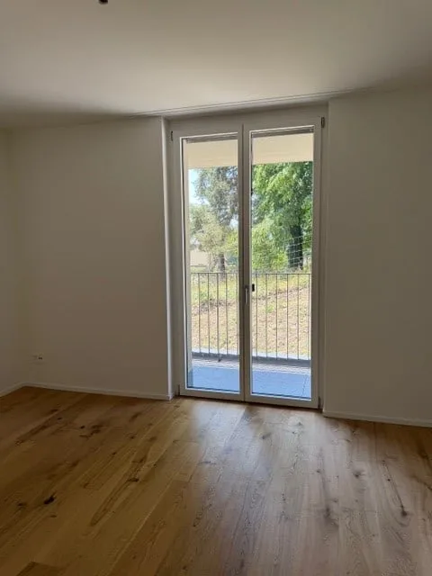 Primo affitto dell'appartamento terrazza moderno 3.5 locali a Bassersdorf - Edificio nuovo 2026