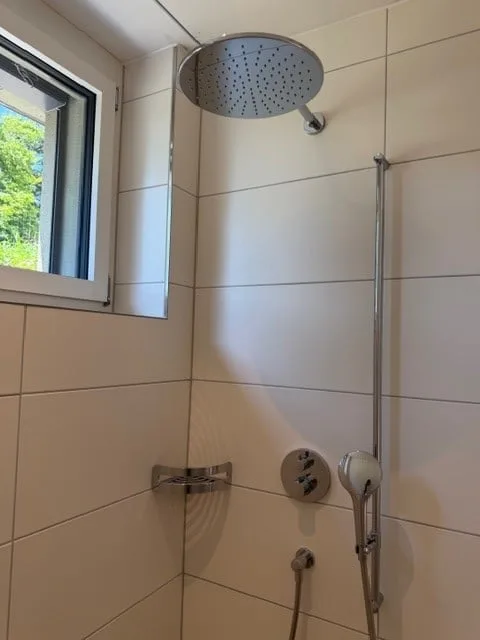 Primo affitto dell'appartamento terrazza moderno 3.5 locali a Bassersdorf - Edificio nuovo 2026