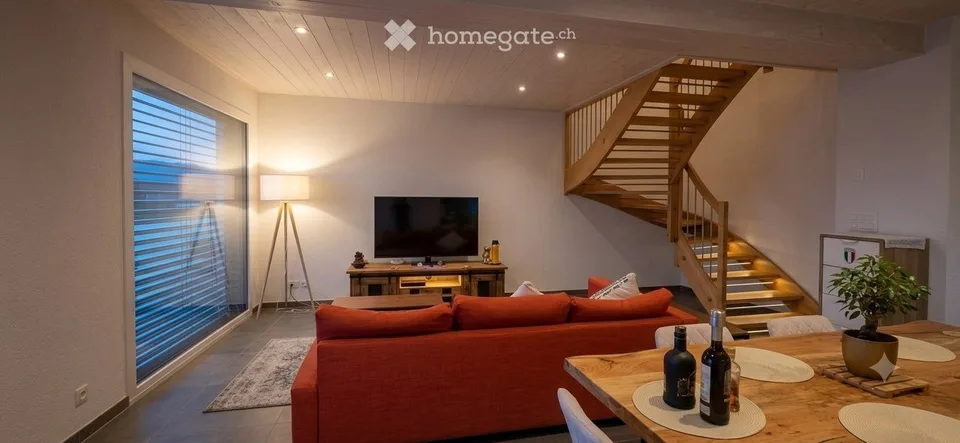 Appartement de 5.5 Pièces en triplex à Valangin