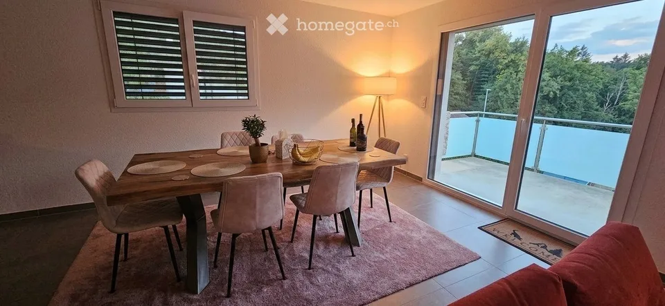 Wohnung mit 5.5 Zimmern in Triplex in Valangin