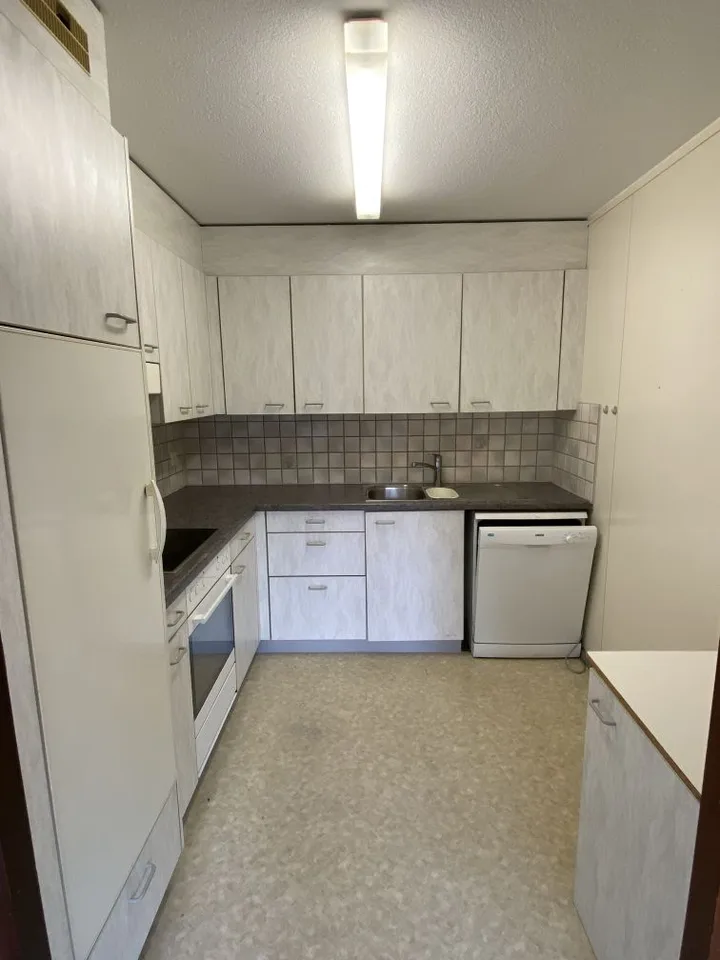 Helle 3.5-Zimmer-Wohnung mit Balkon und schöner Aussicht in Niederlenz