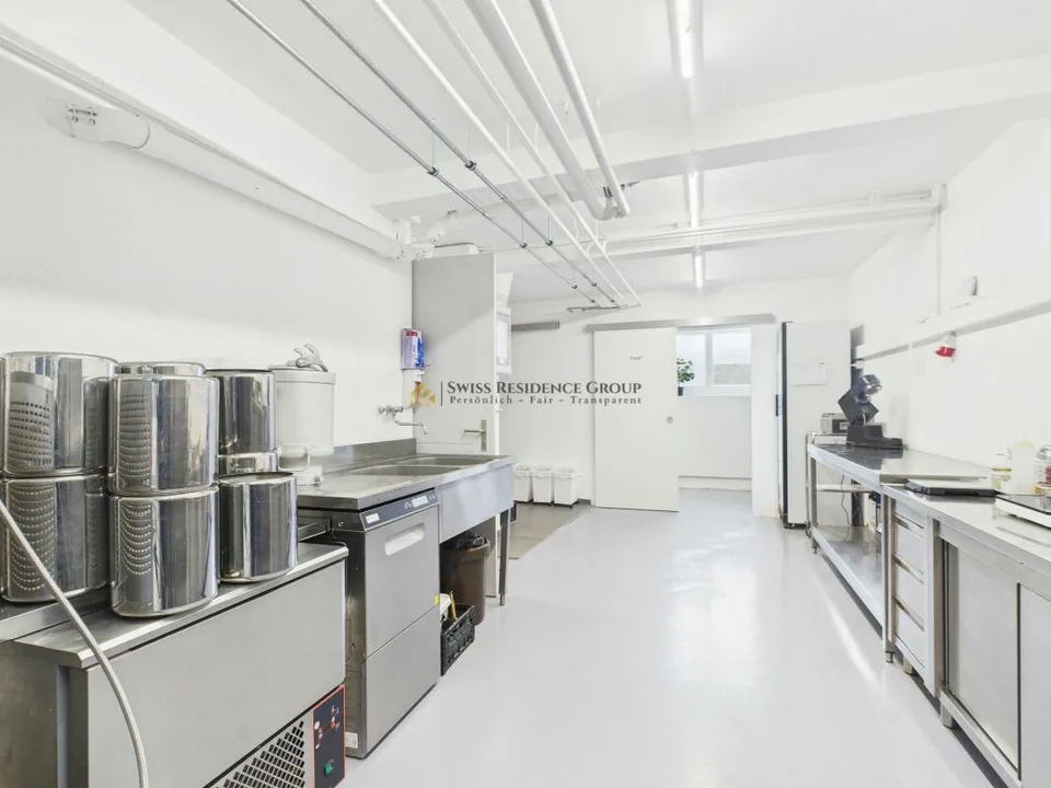 Spazio di gastronomia pronto per l'occupazione con terrazza in una posizione eccellente a Zurigo – foto 11 di 12