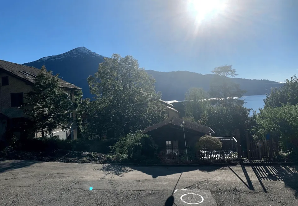 Freistehendes 2.5-Zimmer-Chalet in Walchwil – See-/Rigi-Sicht – Neubau 2026 (ab jetzt besichtigbar)