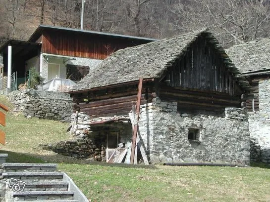 RUSTICO da riattare a NIVA Campo Vallemaggia