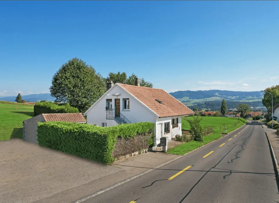 Einfamilienhaus mit 5.5 Zimmern und genehmigtem Renovierungs- und Erweiterungsprojekt - Chénens