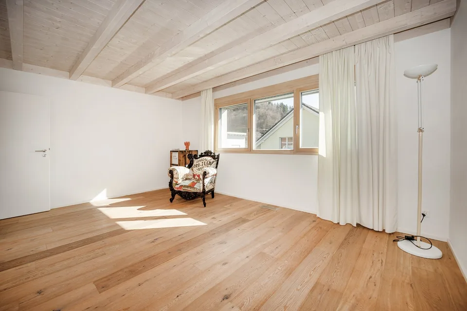 Casa in legno massello esclusiva con un eccellente clima interno – foto 13 di 16