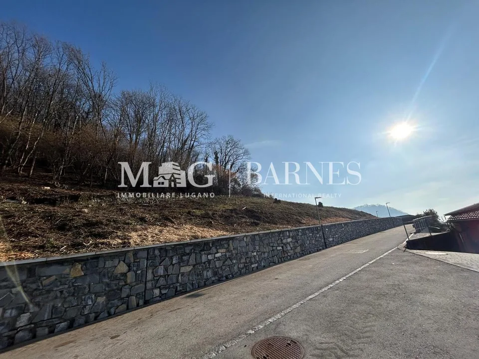 Breggia, Mendrisiotto: Terreno Edificabile 1.554 mq