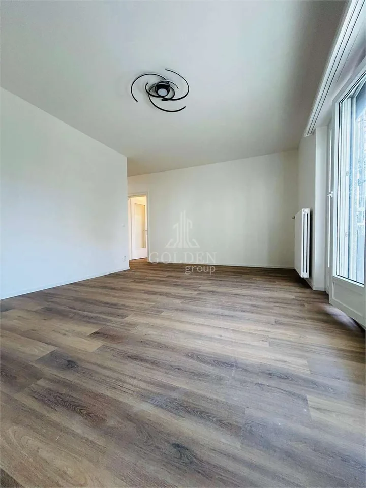 3.5 locali con RESIDENZA SECONDARIA