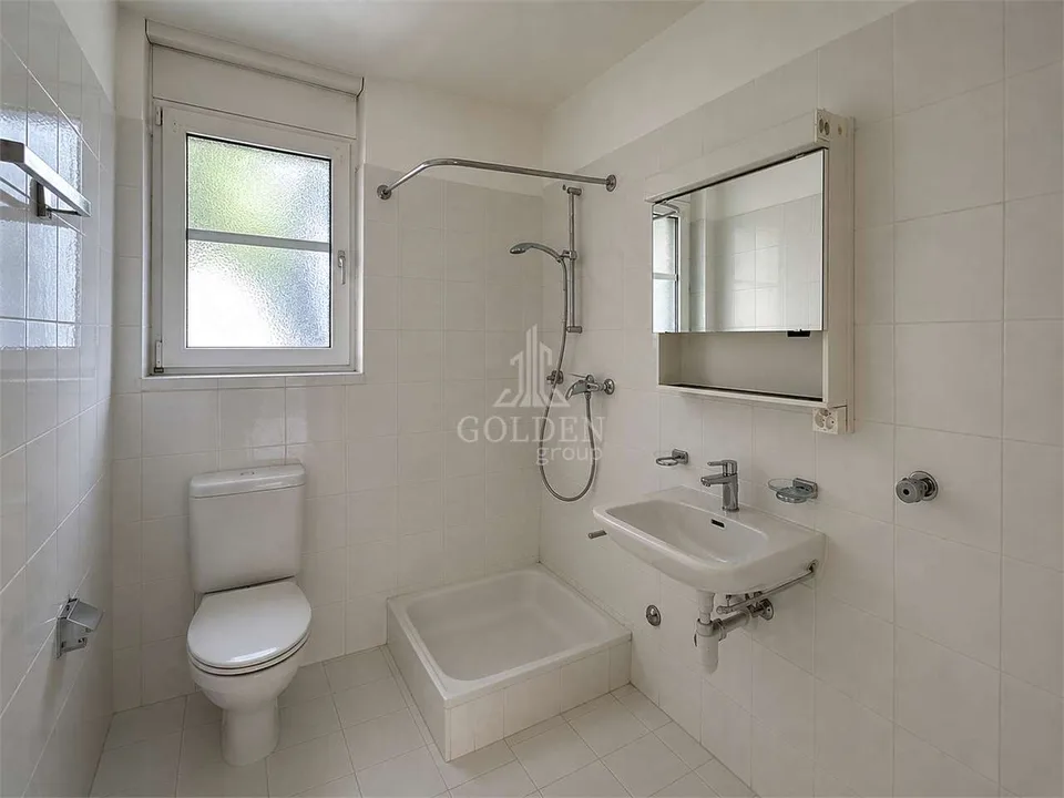Appartement élégant de 3.5 pièces avec grande terrasse à Pambio-Noranco – photo 6 sur 8